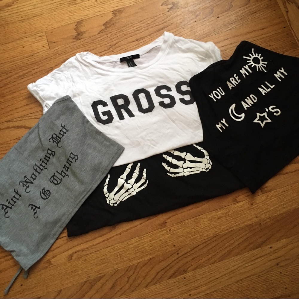 Graphic top bundle
